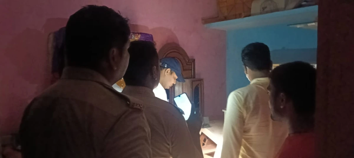 Photo: An orgy of thieves 500 meters away from Raunapar police station, questions on police patrolling due...